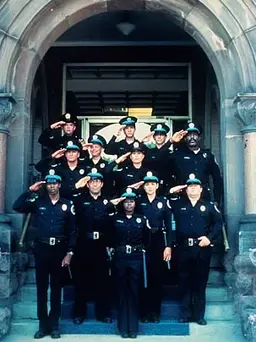 01_police_academy_I_303_404_Warner_Bros.webp