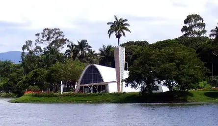 800px-Igreja_Pampulha.webp