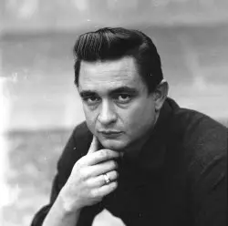 JohnnyCashsAmerica-JohnnyCash1.webp